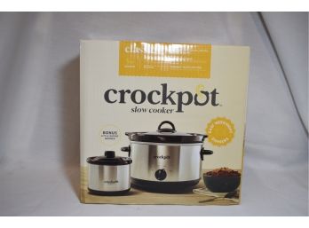 Crock Pot With Mini Crock Pot Brand New In The Box