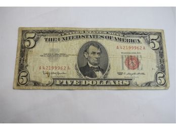 5 Dollar Red Note