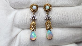 AUSTRALIAN OPAL EARRINGS WITH DIAMOND ACCENTS MADE OF 14K SOLID GOLD 2.20CTW, 7.7 GRAMS FINE JEWELRY DIAMONDS