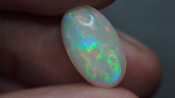 LOOSE AUSTRALIAN CRYSTAL OPAL 2.55CT 14mm X 8mm X 4mm NATURAL JEWELRY GEMSTONE CABACHON