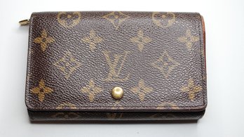 Louis Vuitton Portefeuille Tresor Monogram Canvas Compact Wallet Brown