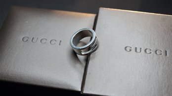 GUCCI UNISEX RING (COMES WITH BOX) 925 STERLING SILVER G LOGO MADE IN ITALY SIGNATURE RIBBED
