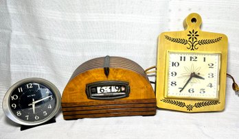 Lot 3 Retro Vintage Clocks Pennwood Numechron, Big Ben, More