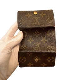 LOUIS VUITTON 6 Key Chain Purse Case Monogram Leather Authentic