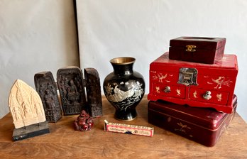 LOT OF ASIAN ITEMS