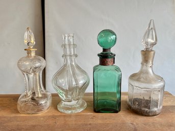 LOT OF VINTAGE GLASS CARAFS, BOTTLES WITH STOPPERS