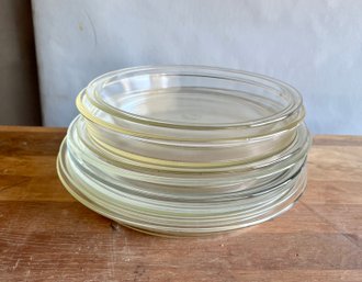 8 Pyrex Pie Dishes / Plates