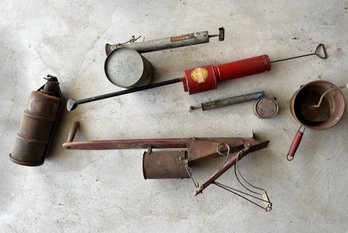 Group Of Random Vintage Tools / Pumps / Sprayers