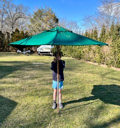 Large Outdoor Smith & Hawken Umbrella