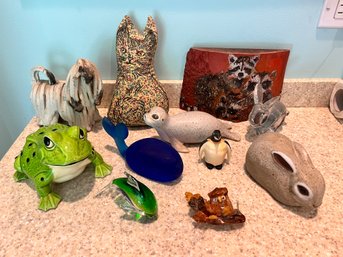 ANIMAL LOVERS LOT OF MISC FIGURINES