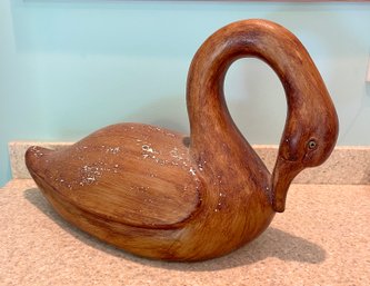 CERAMIC FAUX FINISHED WOOD SWAN