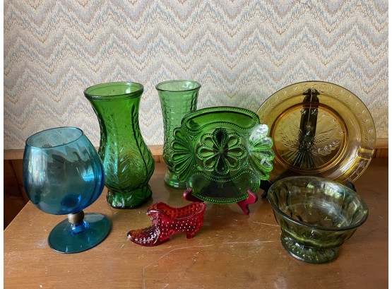 Lot Of Vintage Pressed Colored Glass, Inc. Red Shoe