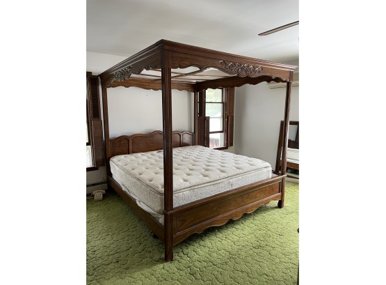 Country French Style King Size Canopy Bed