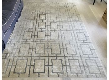 Contemporary White & Grey Patterned Rug