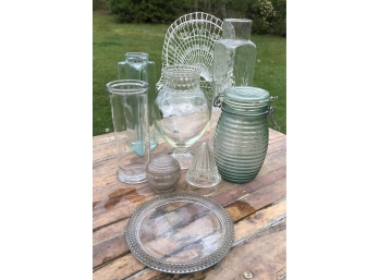 8 Pieces Vintage Glass Inc. Beehive Lidded Jar