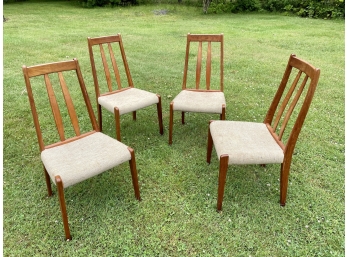 Set Of 4 MCM Danish Teak Dining Table Chairs