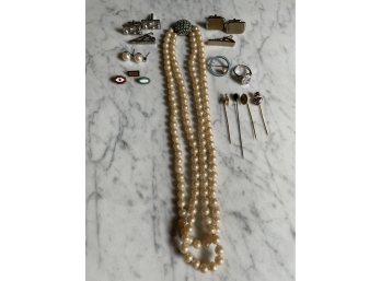 Lot Costume Jewelry Inc Pearl Necklace