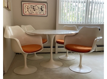 1970's Eero Saarinen For Knoll International Circular Tulip Table & 4 Arm Chairs