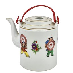 20th Century Chinese Porcelain Tea Pot