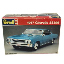 Revell 1967 Chevelle SS396 Unassembled