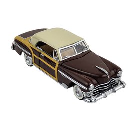 Franklin Mint 1950 Chrysler Town & Country Die Cast Metal Car