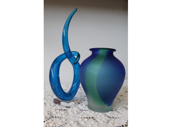 Blue & Green Glass Vase With Modern Glass Art Piece