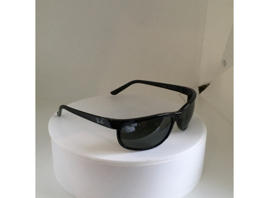 Polarized Ray-Ban Sunglasses