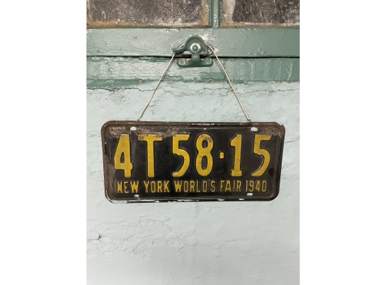 NEW YORK WORLD FAIR BLACK 1940  PLATE