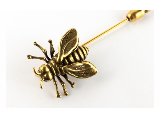 🌀 Goldtone Bee Stickpin With Good Old Style Stay