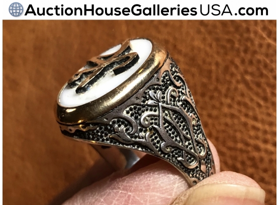 🦋 Large Size 13 Man’s Sterling And Gold Chinese Character Ring