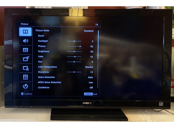 40' Large Flat Screen Sony Smart Television