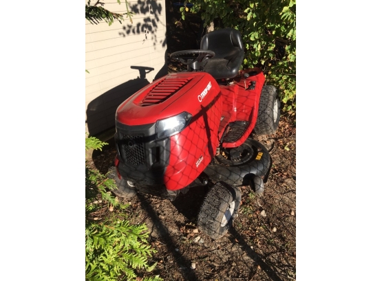Riding Lawnmower Troy Bilt Bronco 42' 19 HP Briggs & Stratton Automatic Drive Gas Riding Lawn Tractor