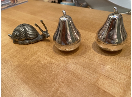 Snail And Two Pear Salt And Peoper Shakers