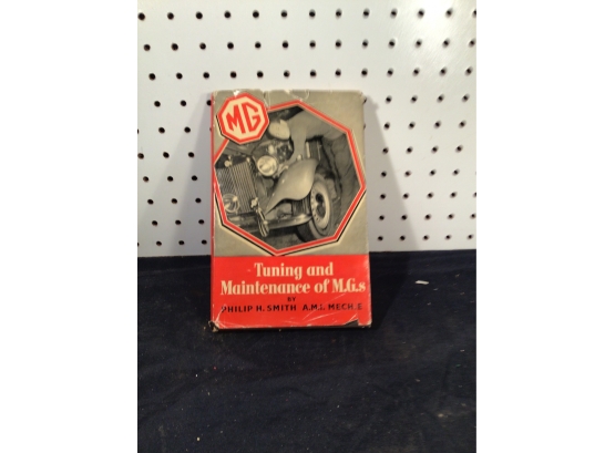 Great Condition 1952 MG Tuning And Maintenance Book