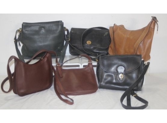 GROUP LOT OF VINTAGE  COACH BAGS