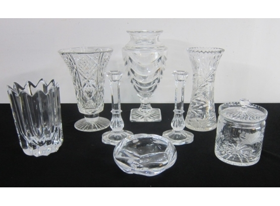 ASSORTED LOT OF CRYSTAL VASE AND JARS