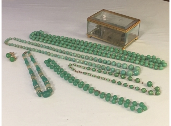 Group Lot Of Green Beads Necklaces