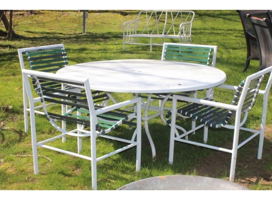 Metal Patio Table With  4 Chairs