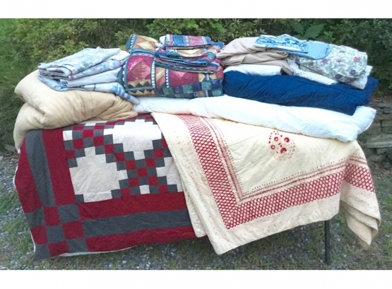 Group Of Quilts & Linens