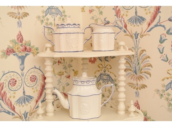 *Mottahedeh Designes Italian Porcelain Tea Set