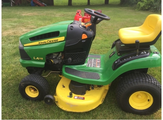 John Deere LA115 Lawn Tractor With Attachments