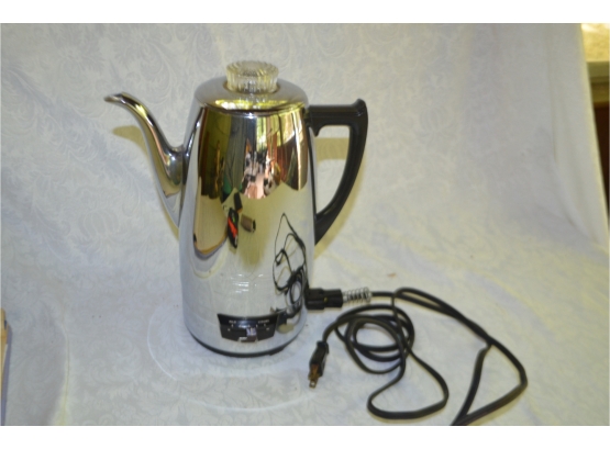 (#109) Vintage Percolator (not Tested) Should Work