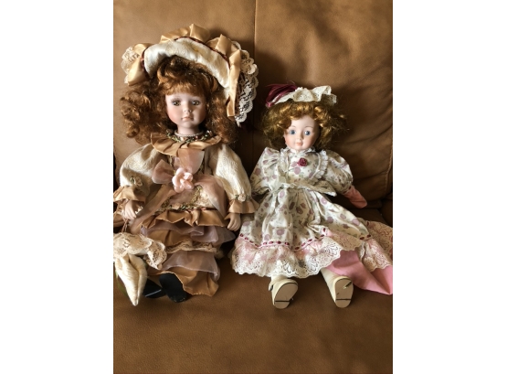 (#154) Collectable Porcelain Dolls Dressed In 1920 Fashion