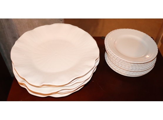 Set Of 8 Metlox Charger Plates With Lilypad Design & Set Of 12 Ralph Lauren Salad Plates By Wedgwood