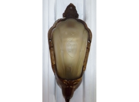 Antique Sconce Light With Gold Accent-13