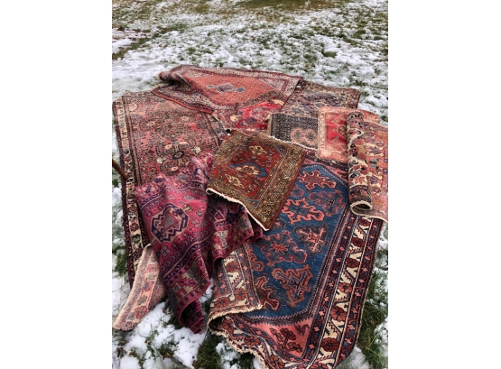 GROUPING OF 10 ESTATE CARPETS