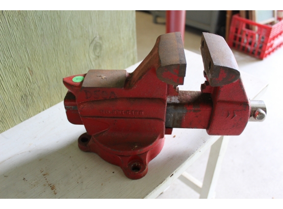 306. Craftsman Bench Vise No. 391-5188 - 4' Jaws