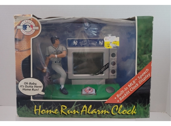 How Cool Is This! Vintage 1998 Major League NY Yankees Home Run Alarm Clock