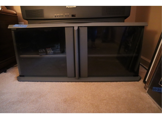 Double Door TV Stand (Shelf Inside)