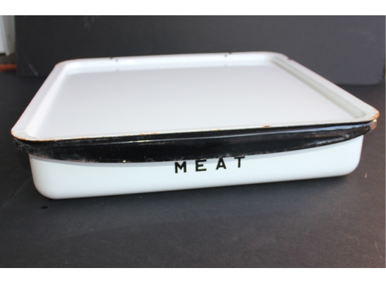 1 Enamel Refrigerator Meat Tray With Lid, 14.5 X 14.75, 3 In Tall, Clean